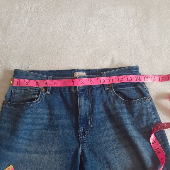 LOGO by Lori Goldstein Women's Size 6 Patchwork Boyfriend Jeans - Picture 10 of 12